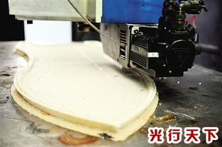 國內(nèi)最大工業(yè)級3D打印機成功打印出可載人小船，開啟大型構(gòu)件制造新紀(jì)元